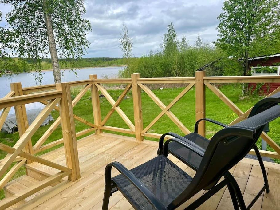 Mysig Stuga Med Sjoetomt, Naera Jaervsoebacken 외부 사진